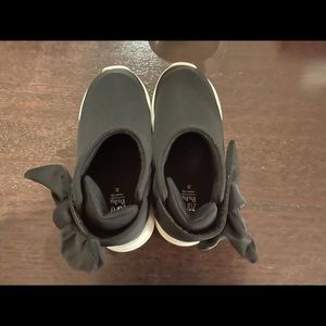 Zara girls shoes with cute bows